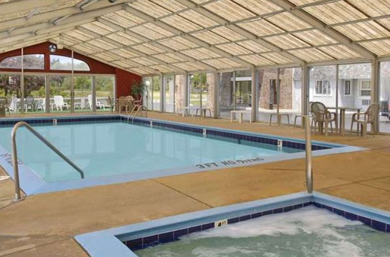 Fountain Motel (Days Inn) - From Web Listing (newer photo)